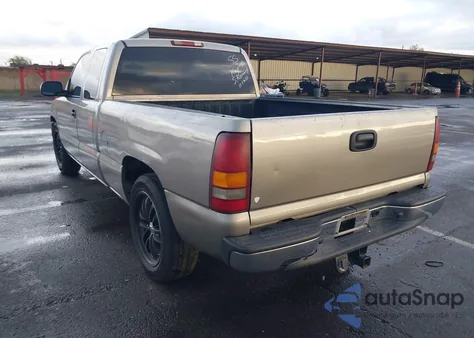 2001 Chevrolet Silverado 1500 Ls from USA, damaged, VIN 2GCEC19V711211297